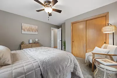 N62W23905  Sunset Dr, Sussex, WI 53089 - Photo 16