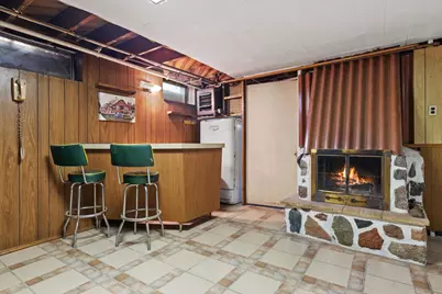 N62W23905  Sunset Dr, Sussex, WI 53089 - Photo 24