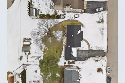 N62W23905  Sunset Dr, Sussex, WI 53089 - Photo 34