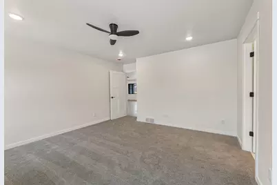 1508  Pioneer Dr, Holmen, WI 54636 - Photo 10