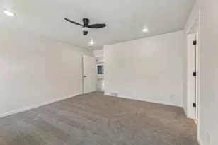 1508 Pioneer Dr, Holmen, WI 54636 - Photo 10