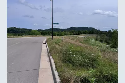 Lot 38  Madison Heights Dr, Onalaska, WI 54650 - Photo 4