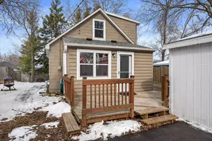 324 Douglass Ave, Waukesha, WI 53186 - Photo 20