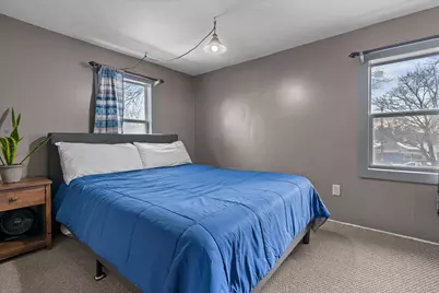 324  Douglass Ave, Waukesha, WI 53186 - Photo 12