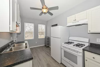 1500 S 71st St #1502, West Allis, WI 53214 - Photo 14