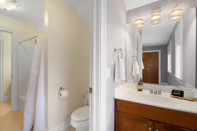 201  Abbey Springs Dr, Fontana, WI 53125 - Photo 16