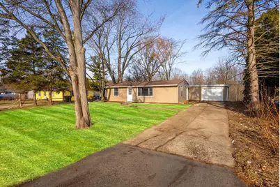 10314  Root River Dr, Racine, WI 53108 - Photo 6