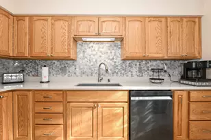 16107 W Heritage Ln, New Berlin, WI 53151 - Photo 12