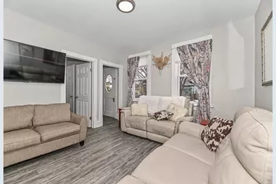 3551 E Armour Ave, Cudahy, WI 53110 - Photo 6