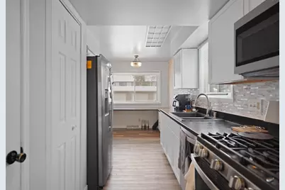 5720  Cambridge Cir #1, Racine, WI 53406 - Photo 16
