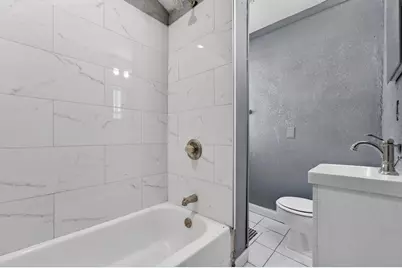 2673 S 14th St, Milwaukee, WI 53215 - Photo 18