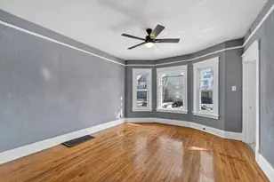 2673 S 14th St, Milwaukee, WI 53215 - Photo 6