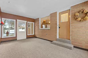 6986 N Ardara Ave, Glendale, WI 53209 - Photo 28