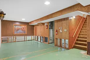 6986 N Ardara Ave, Glendale, WI 53209 - Photo 34