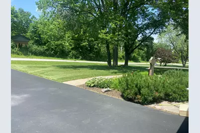 5820 S 124th St, Hales Corners, WI 53130 - Photo 44