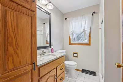 5820 S 124th St, Hales Corners, WI 53130 - Photo 12