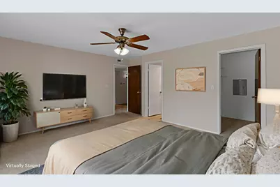 1150  Pilgrim Pkwy, Elm Grove, WI 53122 - Photo 6