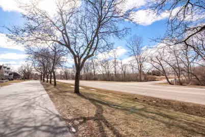 1150  Pilgrim Pkwy, Elm Grove, WI 53122 - Photo 26