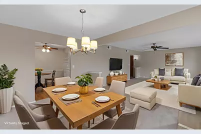 1150  Pilgrim Pkwy, Elm Grove, WI 53122 - Photo 4