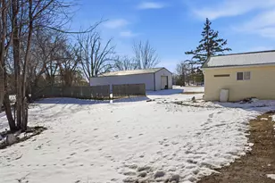 320 Lincoln Ave, Omro, WI 54963 - Photo 22