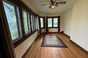 2010 Main St, La Crosse, WI 54601 - Photo 8