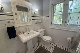 2010 Main St, La Crosse, WI 54601 - Photo 22