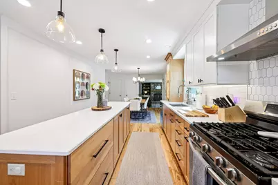 3821 S Sunny View Dr, New Berlin, WI 53151 - Photo 20