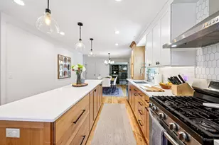 3821 S Sunny View Dr, New Berlin, WI 53151 - Photo 20