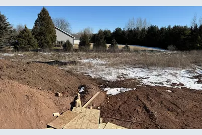 110  Wild Goose Ln, Sheboygan Falls, WI 53085 - Photo 2