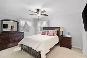 30527 Mountain Ln, Racine, WI 53185 - Photo 12