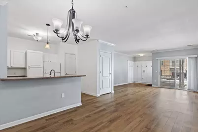 2720  Northview Rd #25, Waukesha, WI 53188 - Photo 2