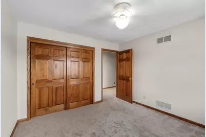 N53W15161  Glenmeadow Ct, Menomonee Falls, WI 53051 - Photo 22