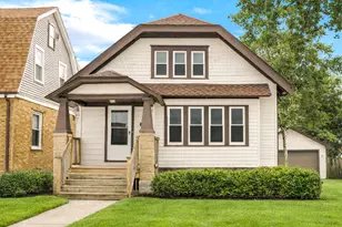 2262 N 71st St, Wauwatosa, WI 53213 - Photo 20