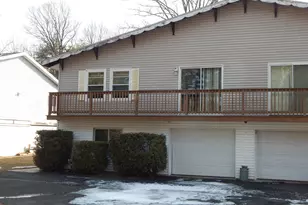 2711 31st St, Two Rivers, WI 54241 - Photo 2