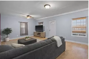 3633 E Martin Ave, Cudahy, WI 53110 - Photo 4