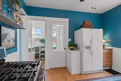 1926 E Bennett Ave, Milwaukee, WI 53207 - Photo 12