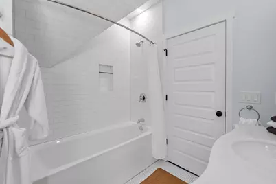 1926 E Bennett Ave, Milwaukee, WI 53207 - Photo 20