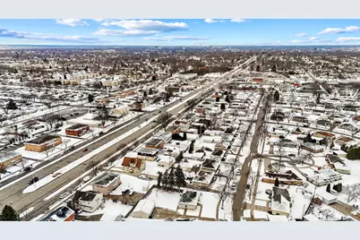 3371 S 75th St, Milwaukee, WI 53219 - Photo 28