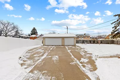 3371 S 75th St, Milwaukee, WI 53219 - Photo 26