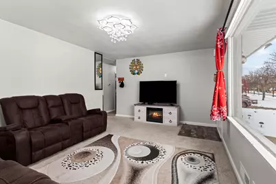 3371 S 75th St, Milwaukee, WI 53219 - Photo 4