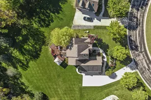 N54W16055 Westwind Dr, Menomonee Falls, WI 53051 - Photo 38