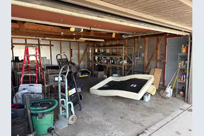 6411 W Cleveland Ave, Milwaukee, WI 53219 - Photo 40