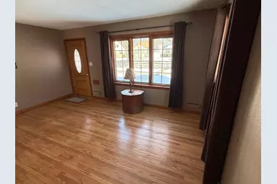 6411 W Cleveland Ave, Milwaukee, WI 53219 - Photo 20