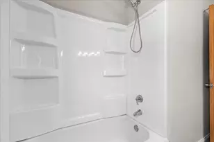 632 S 16th Ave, West Bend, WI 53095 - Photo 14