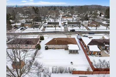 632 S 16th Ave, West Bend, WI 53095 - Photo 22