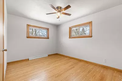 632 S 16th Ave, West Bend, WI 53095 - Photo 12