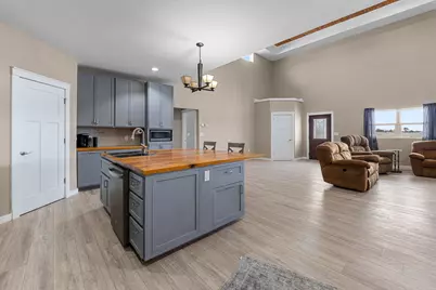 W3335  Bauer Rd, Leroy, WI 53050 - Photo 6