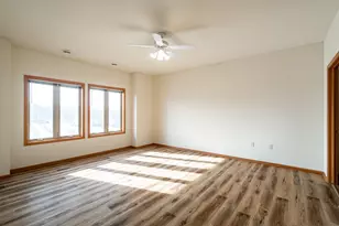 1400 Gabriel Dr, Waukesha, WI 53188 - Photo 24
