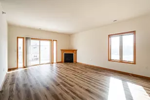 1400 Gabriel Dr, Waukesha, WI 53188 - Photo 8