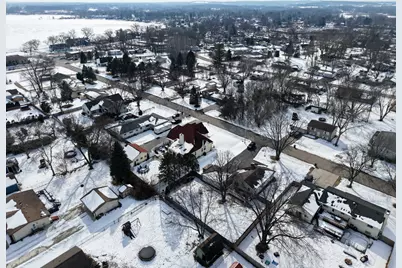 808  Manor Dr, Salem Lakes, WI 53170 - Photo 48